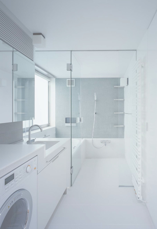 スキマのある家浴室