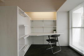 反転する家書斎